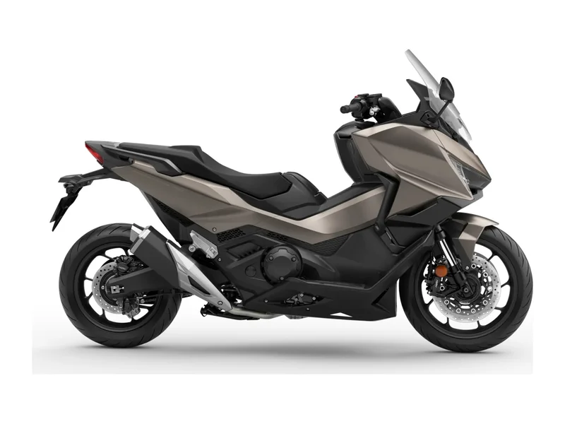 Honda Forza 750