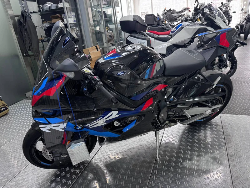 BMW M 1000 RR — фото 2