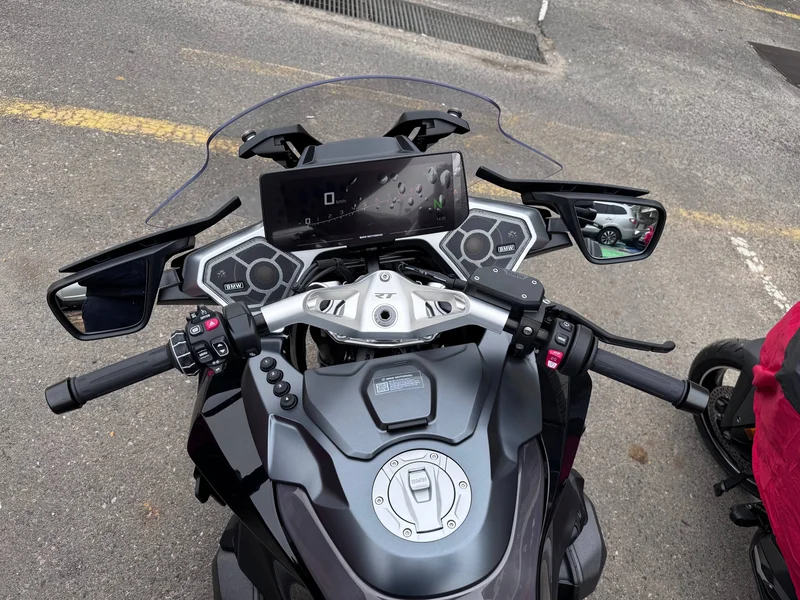 BMW R 1300 RT черный — фото 14