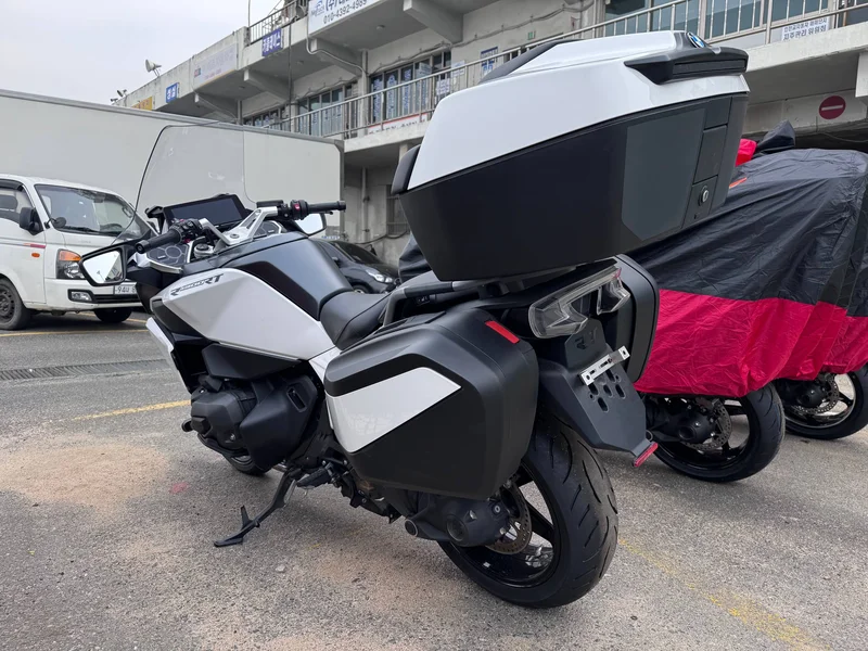BMW R 1300 RT Белый — фото 4