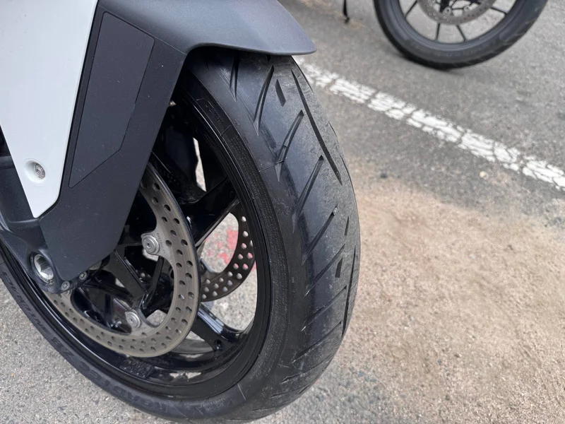 BMW R 1300 RT Белый — фото 6