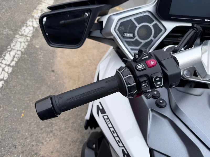 BMW R 1300 RT Белый — фото 8