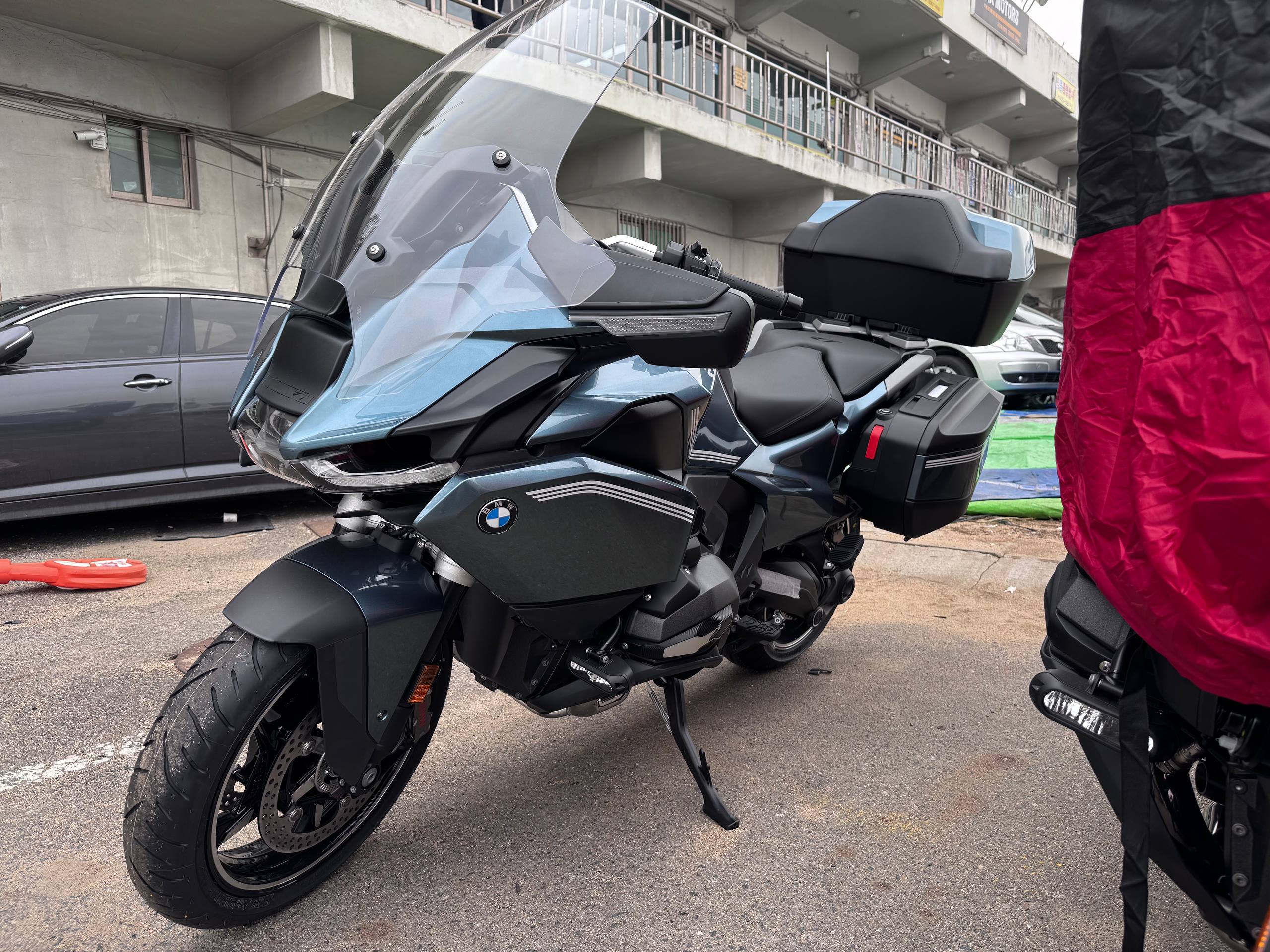 BMW R 1300 RT серо-голубой