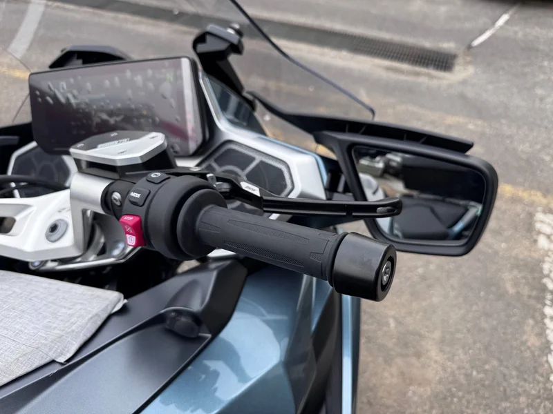 BMW R 1300 RT серо-голубой — фото 12