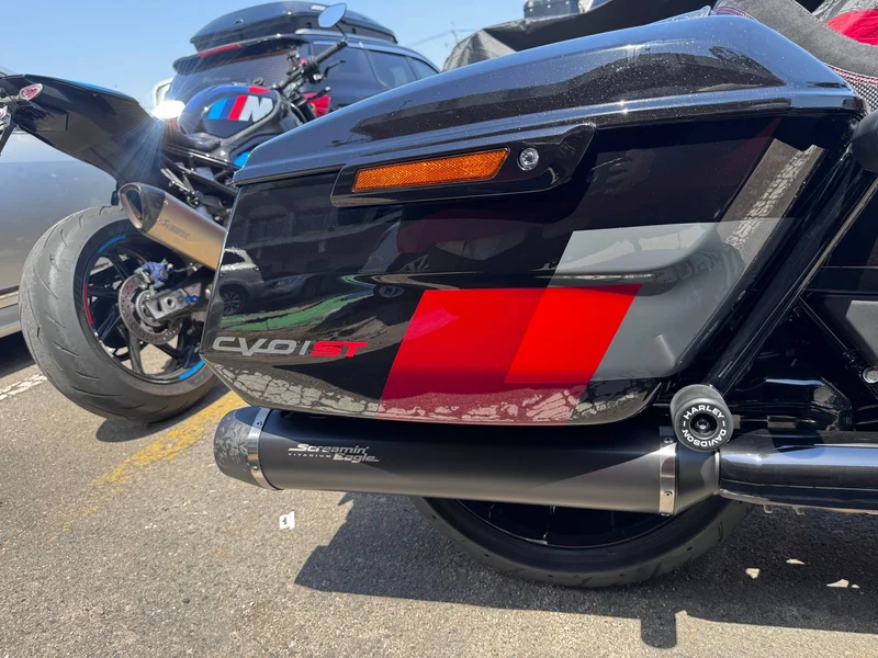 Harley-davidson Road Glide CVO ST 2026 — фото 11