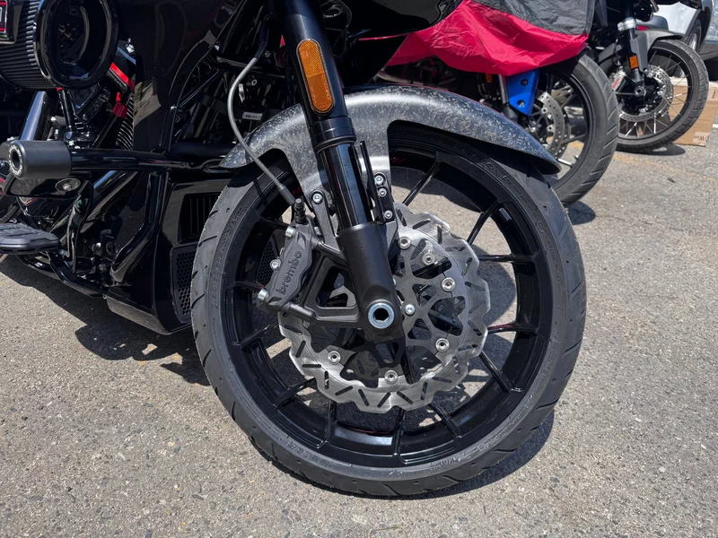 Harley-davidson Road Glide CVO ST 2026 — фото 9